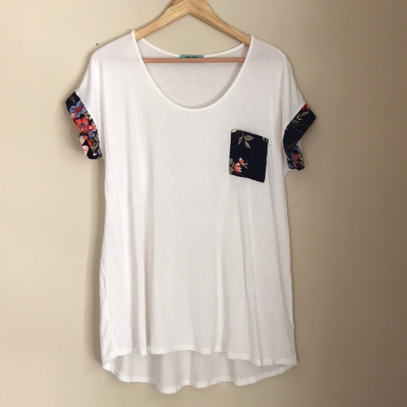 White Floral Tee - Picture 2 of 5